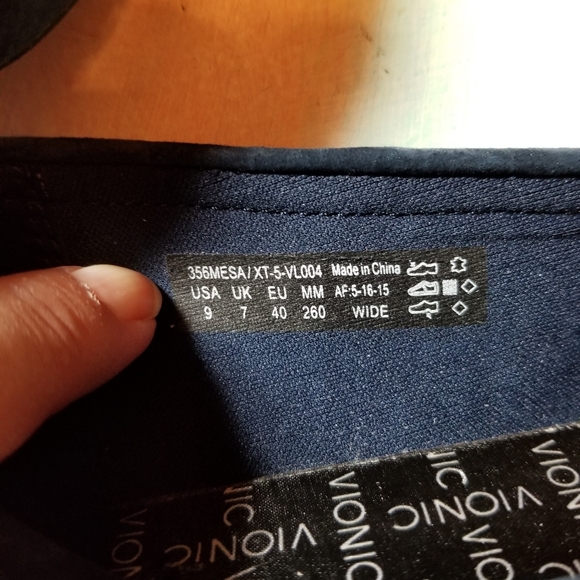 Vionic Loafers 🥿 - Picture 6 of 11